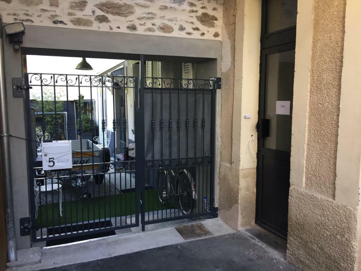 Bagnères-de-LuchonLes Meubles De Luchon - La Perle Bleue - Centre Luchon, Beau T2, 2 A 4 Personnes, Wifiアパートメント エクステリア 写真