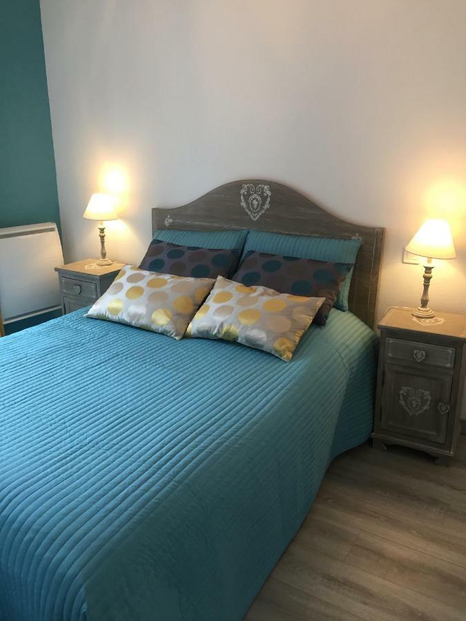 Bagnères-de-LuchonLes Meubles De Luchon - La Perle Bleue - Centre Luchon, Beau T2, 2 A 4 Personnes, Wifiアパートメント エクステリア 写真