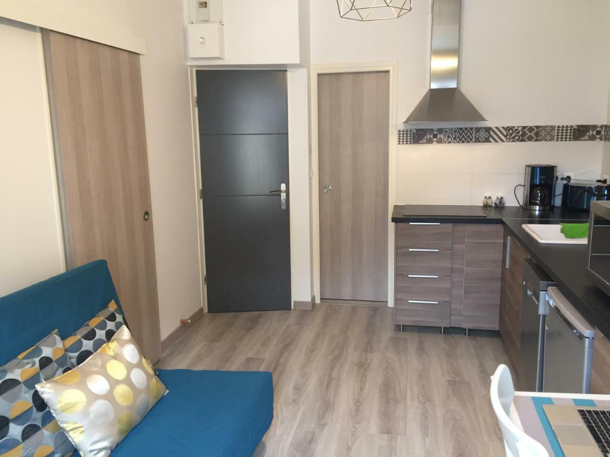 Bagnères-de-LuchonLes Meubles De Luchon - La Perle Bleue - Centre Luchon, Beau T2, 2 A 4 Personnes, Wifiアパートメント エクステリア 写真